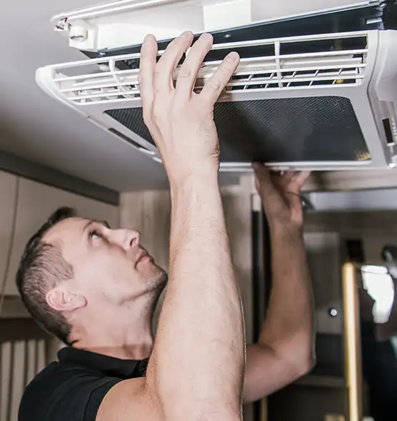  Professional Licensed And Insured Cleaners in Calhoun, GA